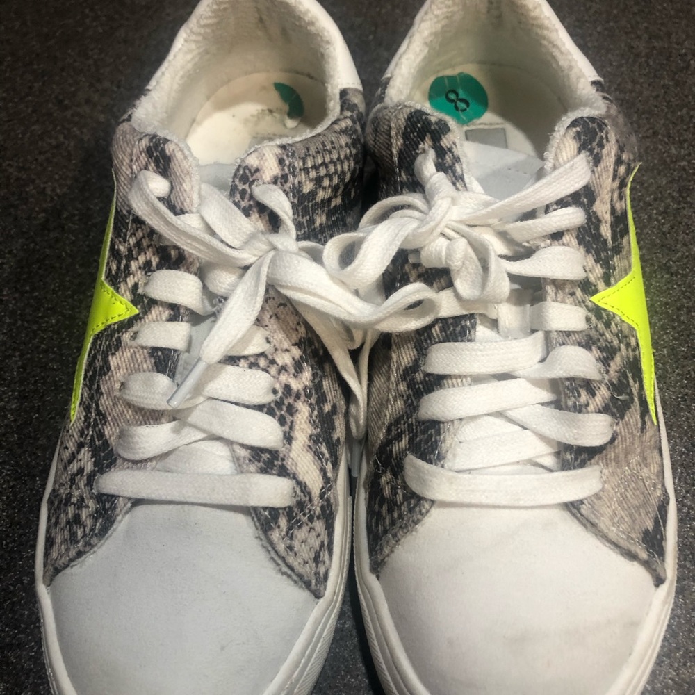 Fashion sneakers